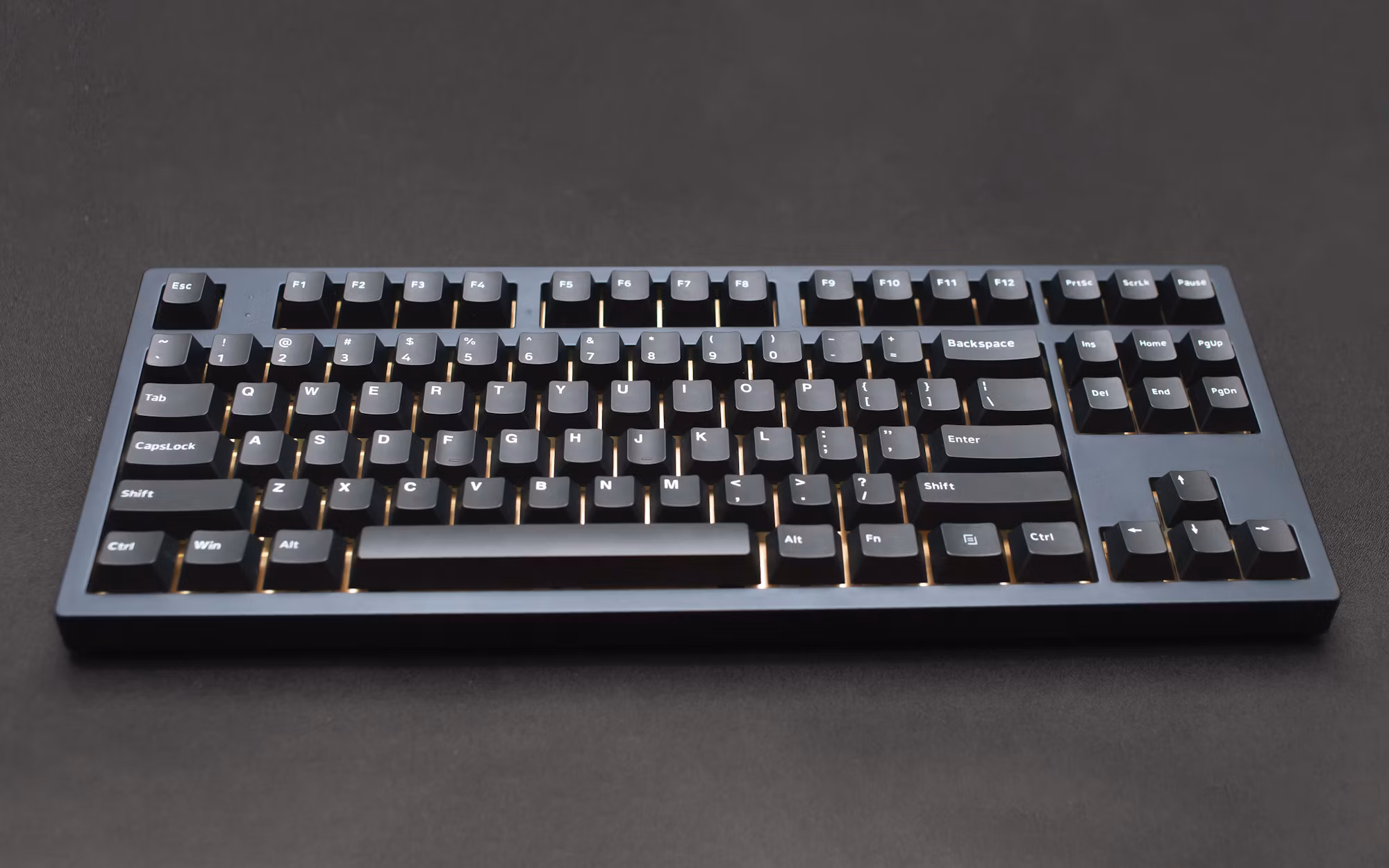 Gaming Gear Essentials: Choosing the Right Equipment for an Enhanced Experience